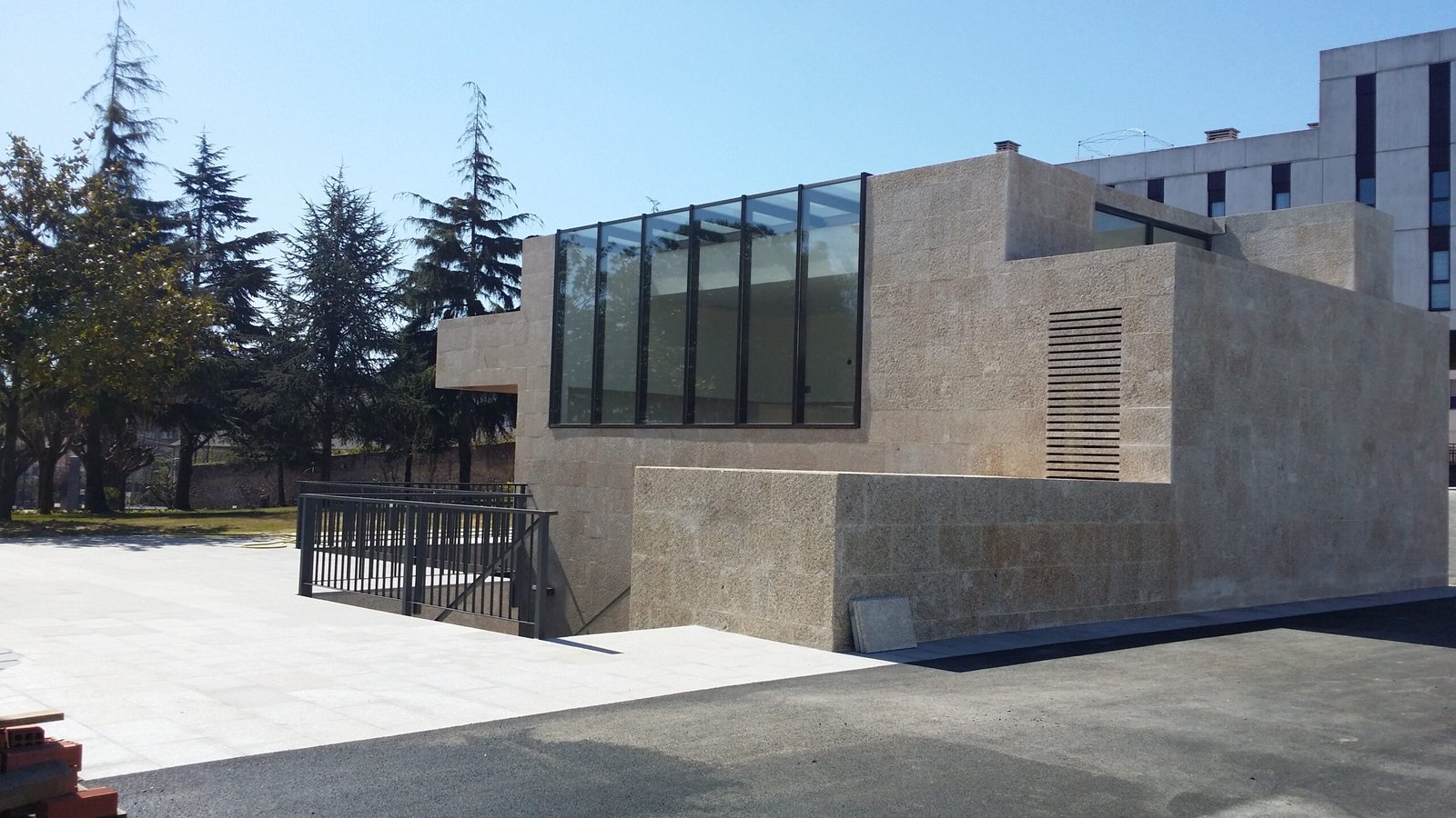 Rehabilitación Velatorio Casa Bango 3